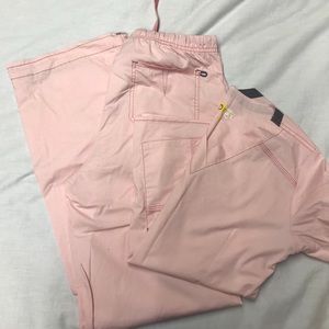 Wonder Wink Scrub Set